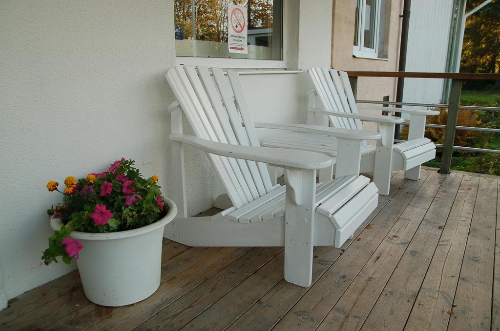 Bokloster Villahotell Marsta Exterior photo